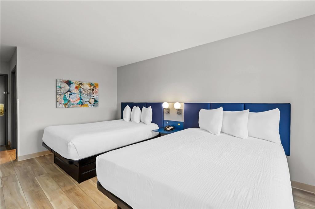 Microtel Inn & Suites By Wyndham Norcross Room photo